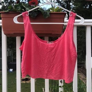 Lightweight Crop Tank